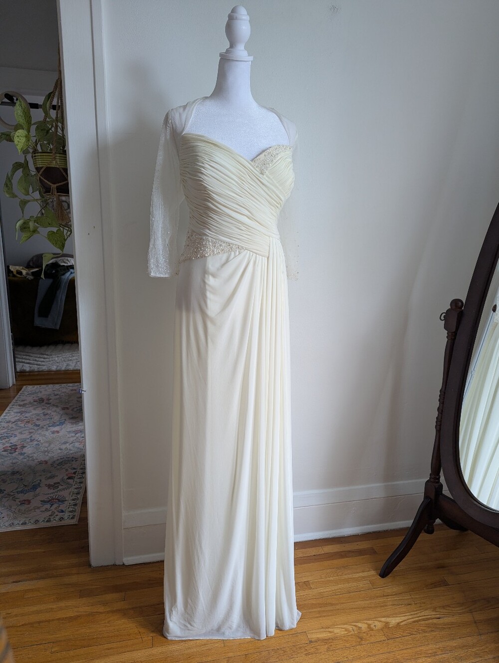 Vintage Ivory Beaded 3/4 Sleeve Mesh Bridal Gown with Ruched Waist Sweetheart